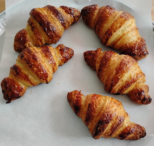 Croissant au Beurre (Butter)