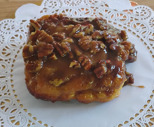 Pecan sticky bun